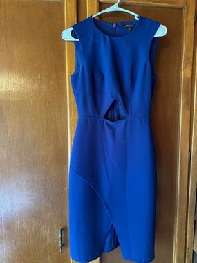 BCBGMaxAzria Royal Blue Sleeveless Midi Dress with Front Cutout size 0